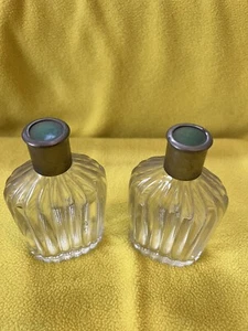 2 Antique Ribbed Drug Apothecary Medicine Chemist Bottles - Picture 1 of 5