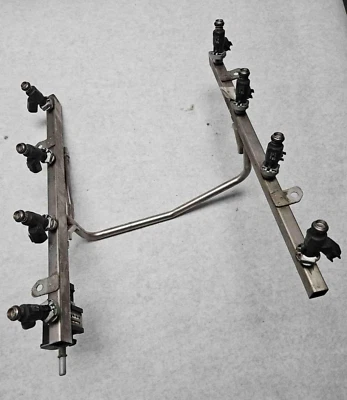 03 04 05 GMC YUKON XL 1500 2002 combustible lluvia e inyectores (5,3 L) FFV Foto 1 de 4