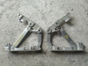 05-11 Mercedes R171 SLK280 SLK300 SLK350 Hood Hinge Pair OEM - Picture 1 of 4