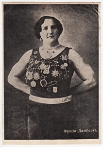 MUJER Freestyle CAMPEONA MUNDIAL DE LUCHA LIBRE Frida Damberg con PREMIOS Rusia años 1910 - Imagen 1 de 2