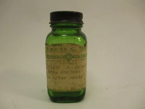 Vintage 1950 Pharmacy Medicine Bottle Green Glass Lake Worth Florida Paper Label - Picture 1 of 8