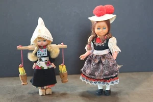 SWEET PAIR VTG DUTCH "SLEEPING EYES" DOLLS IN TRADITIONAL ATTIRE - Picture 1 of 10