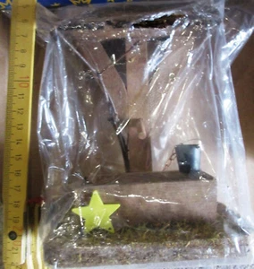 Krippenbau Krippen Bau Brunnen aus Holz mit Eimer original verpackt - Bild 1 von 2