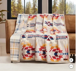 Pendleton wendbare ultraweiche Plüschdecke Legend Lake grau 50 x 70 - Bild 1 von 6