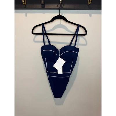 Maiô Tory Burch azul marinho branco acabamento peça única estilo retrô médio - Imagem 1 de 4