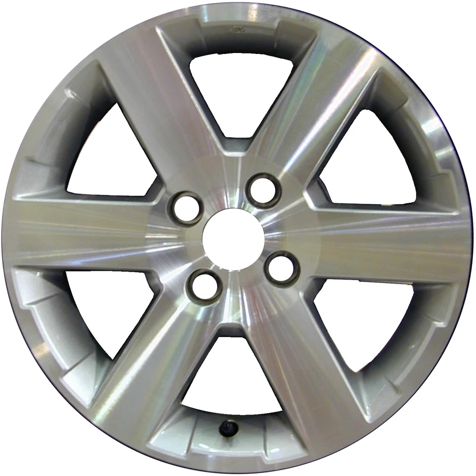 Refurbished 15x6 Machined Silver Wheel fits 2005-2006 Suzuki Aerio 560-72639 - Изображение 1 из 1