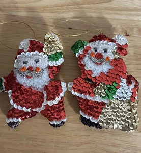 Vintage Weihnachten 2er Set Weihnachtsmann Pailletten und Perlen Ornamente 4" L 2 Seiten - Bild 1 von 5