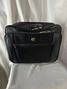 Wenger Swiss Gear Rolling Wheeled Retractable Handle 17" Laptop Bag Carry On - Picture 1 of 15