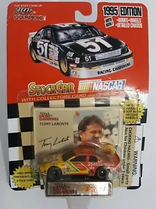 Nuevo 1995 Racing Champions 1:64 NASCAR Terry Labonte Kellogg's Monte Carlo #5 a - Imagen 1 de 3