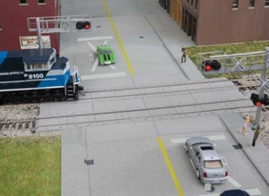 Walthers HO Scale ~ New 2025 ~ Modern Concrete Grade Crossing ~ Kit ~ 933-4121 - Picture 1 of 2