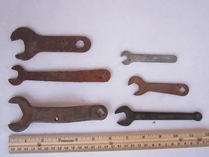 (Lot of 6) Vintage ANTIQUE WRENCHES Open-End / Box-End 5/16" to 1 1/4" [Z8d] - Picture 1 of 2