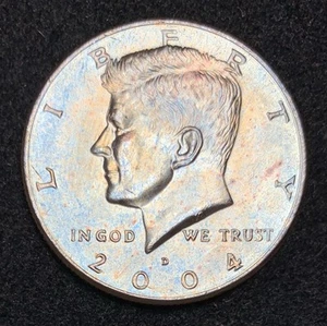 2004-D 50C Kennedy Half Dollar - Picture 1 of 2