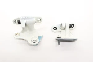 2015 - 2020 MERCEDES GLA250 X156 REAR LEFT DOOR HINGE SET OF 2 OEM WHITE_650 - Bild 1 von 11