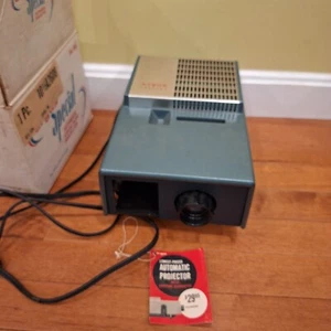 ARGUS Model 55 Special Automatic Color SLIDE PROJECTOR Parts - Picture 1 of 17