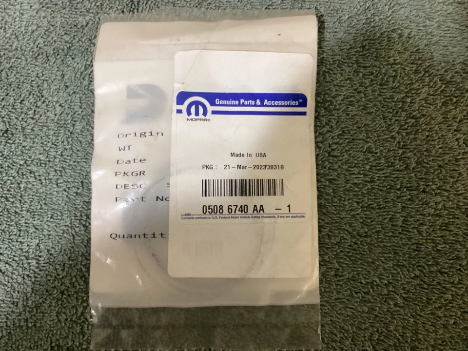 Junta termostato refrigerante motor para Ram 2500 2011-2021 Mopar 05086740AA - G2 Foto 1 de 1