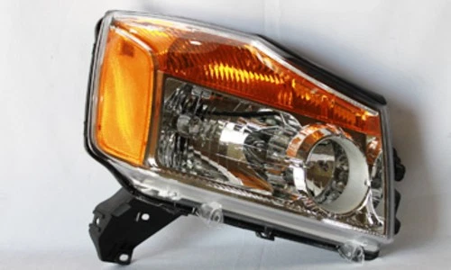 Conjunto de faros para Nissan Titan TYC 2008-2015 Foto 1 de 2