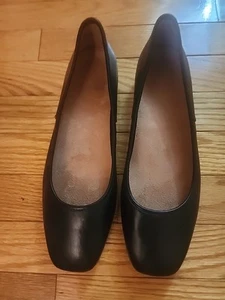 VIONIC Orinda Black Leather Ballet Flats-Women Size 9 NARROW - Picture 1 of 12