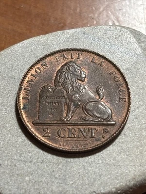 Moneda León 1863 Bélgica 2 Céntimos Leopoldo I - AU/UNC Rojo Marrón Foto 1 de 2