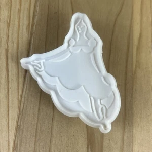 Lady Dancing Ausstecher 3,5" weiß mit Griff 12 Tage Weihnachten - Bild 1 von 4