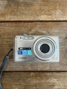 Olympus Digital Camera C-560 8.0MP - Faulty Won’t Boot Up - Picture 1 of 8