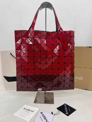 ISSEY MIYAKE PRISMA BICOLOR L RedxWine Nuevo Foto 1 de 4