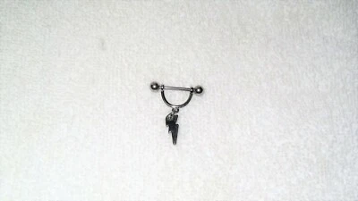 Anillo de pezón de tormenta rayo cuerpo joyería barra se vende como par de pezones Foto 1 de 2