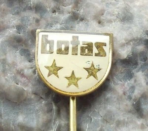 Classic Retro Botas Czechoslovakia Shoe & Boot Maker Advertising Pin Badge - Picture 1 of 2