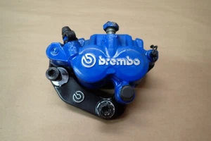 Pinza de freno Brembo delantera izquierda Piaggio X9 Evolution 500 2007 con pastillas - Imagen 1 de 8