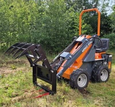 Miniradlader Radlader Hoflader Minibagger Lader Hoftrak MISKO-STAL - Bild 1 von 4