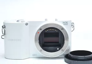 Samsung NX1000 Smart Wi-Fi NX Mount Digital Camera Body - Picture 1 of 4