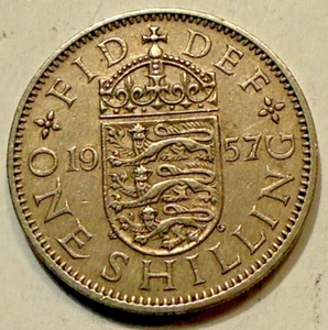 1957 One 1 Shilling Queen Elizabeth II Great Britain Old Coin GB UK England - Picture 1 of 2