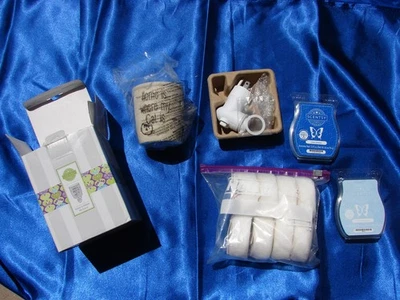 NIB SCENTSY Wall Plug In Mini Wax Warmer Night Light Lot Bundle Home my CAT Is - Image 1 of 4