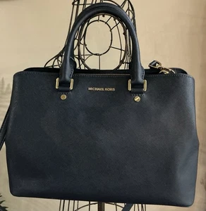 Borsa a tracolla Michael Kors Selma media in pelle saffiano blu navy - Foto 1 di 17
