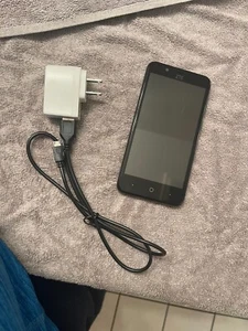 ZTE Blade Vantage Z839 – 16 GB (Verizon Prepaid Locked) 4G Cell Phone Smartphone - Picture 1 of 6