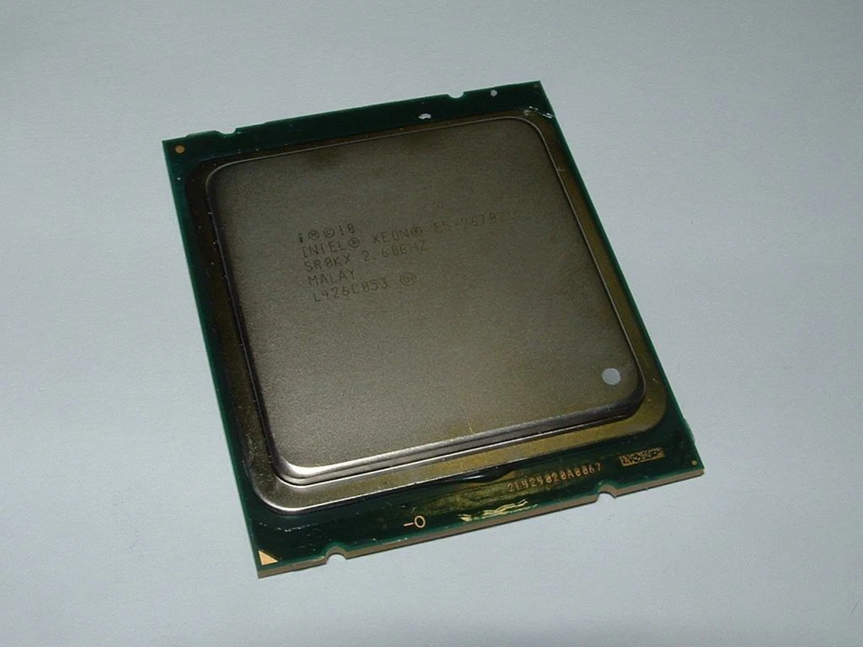 Matched Pair Intel Xeon E5-2670 2.6GHz 20MB 8-Core 115W CPU/Processor _ SR0KX - Image 1 of 1
