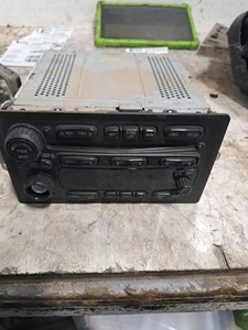 Stereo Radio Radio/Receiver 2006 Silverado Truck/Pickup 2500 Sku#4204350 - Picture 1 of 6