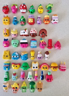 SHOPKINS SEASONS 1 - BULK LOT OF 50 Inc Rare & Ultra Rare w/- Collector's Guide - image 1 of 4