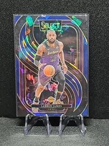 2024-25 Panini Select Lebron James Premier Blue Cracked Ice Prizm #111 - Picture 1 of 2