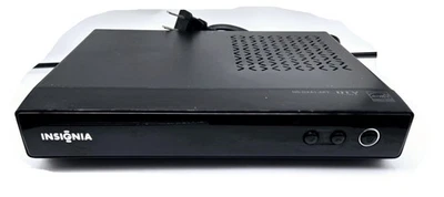 INSIGNIA NS-DXA1-APT Caja Convertidora Digital a Analógica con Control Remoto Foto 1 de 4