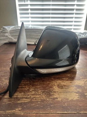 Espejo retrovisor lateral izquierdo del conductor Volkswagen Touareg 2004-2007 en negro OEM. U Foto 1 de 4