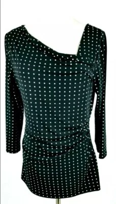 Блузка женская White House Black Market S черная/белая в горошек с асимметричным вырезом - Изображение 1 из 4