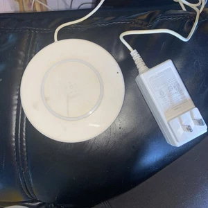 Belkin BoostCharge 10W Fast Wireless Charger iPad for iPhones, Galaxy, and all - Picture 1 of 4