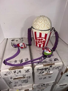 Killer Klowns Glows in the Dark Loungefly Purse Popcorn Puppet - Picture 1 of 4