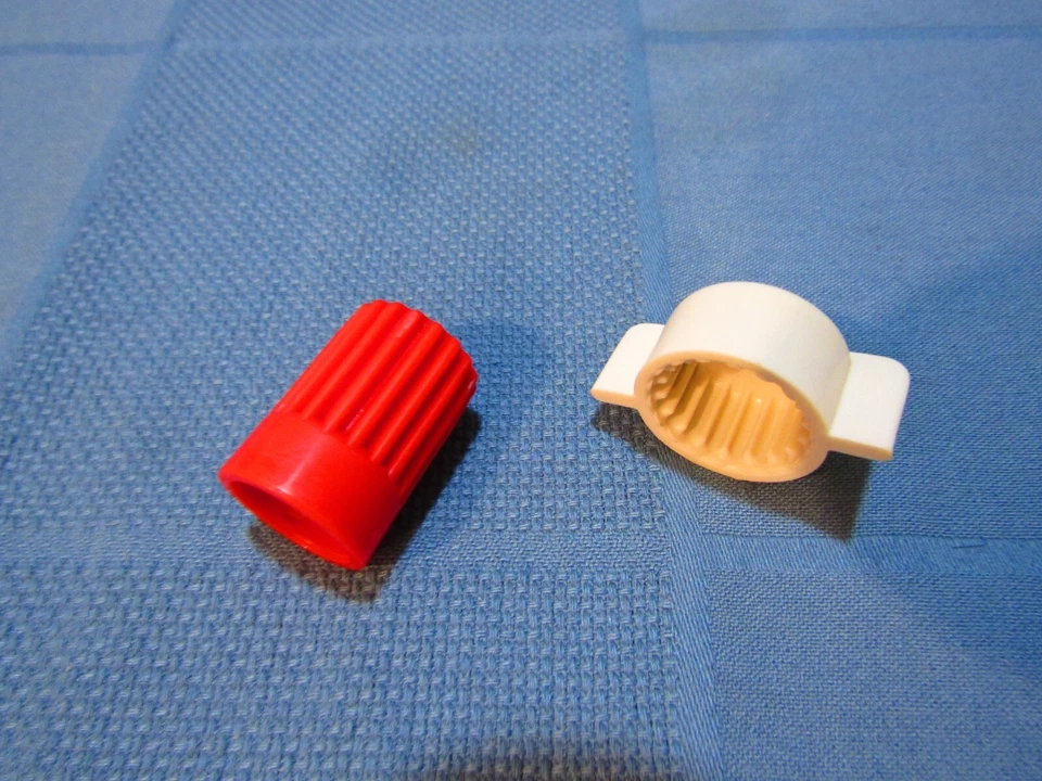 VTG Moulinex La Machine 354 Nut Locking Tool & Red Disk Locking Nut : - Image 1 of 3