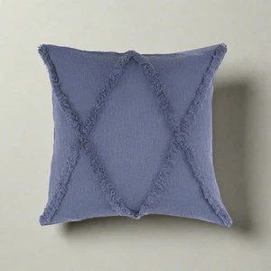 Pair LR Home Reed Denim Blue Tufted 18x18 Throw Pillows FFE258-540 - Picture 1 of 3