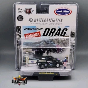 2024 M2 Machines Diorama ~1941 Willys Coupe Gasser Model 1/64 Scale R08 - Picture 1 of 8