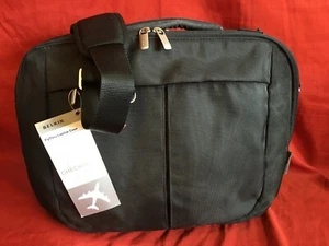 NWT Belkin FlyThru Laptop Case w/Shoulder Strap - fits most 15.4" Laptops - Picture 1 of 10