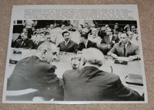 ORIGINAL PRESS PHOTO PRESIDENT LYNDON BAINES JOHNSON VINTAGE HAWAII VIETNAM