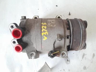 Compresor de aire acondicionado usado se adapta a: Nissan Armada 2014 grado B Foto 1 de 4
