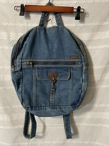 Zaino Shane vintage in denim ha due tasche frontali 30,00 - Foto 1 di 5